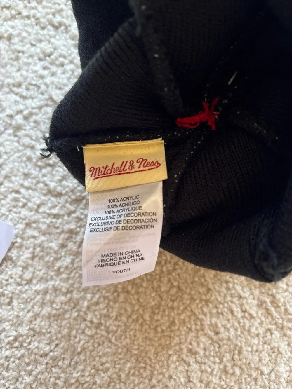 Mitchell & Ness Chicago Bulls Black Gray Red Pom Beanie